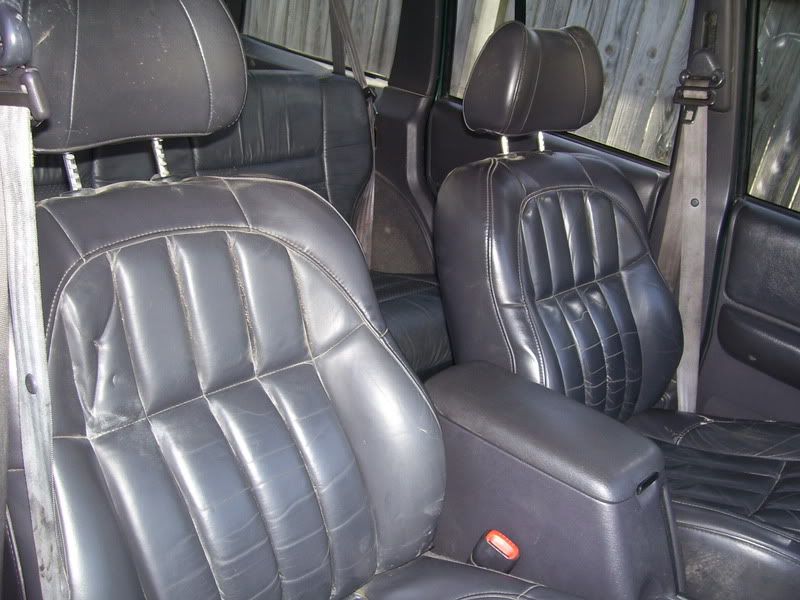 WJ leather front seats and XJ leather rear seat NAXJA Forums